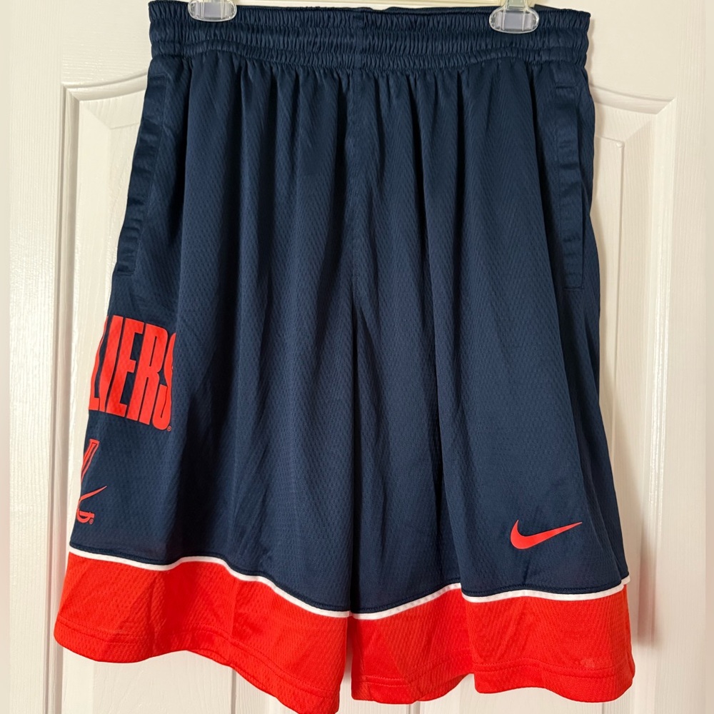 Nike Navy and Orange UVA Cavaliers Sports Shorts Size Large